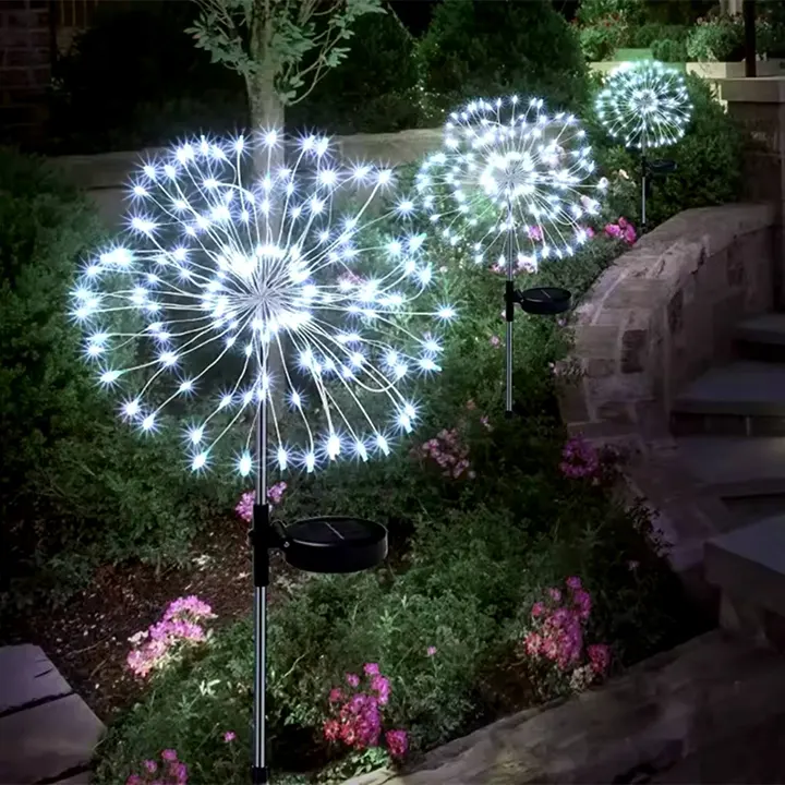 solarno drvce sa belim sijalicama za dekoraciju vrta euroshop