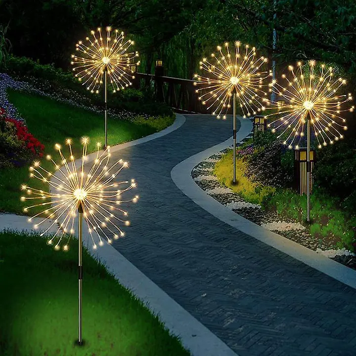 solarno drvce sa zutim sijalicama koje se puni suncevom energijom euroshop