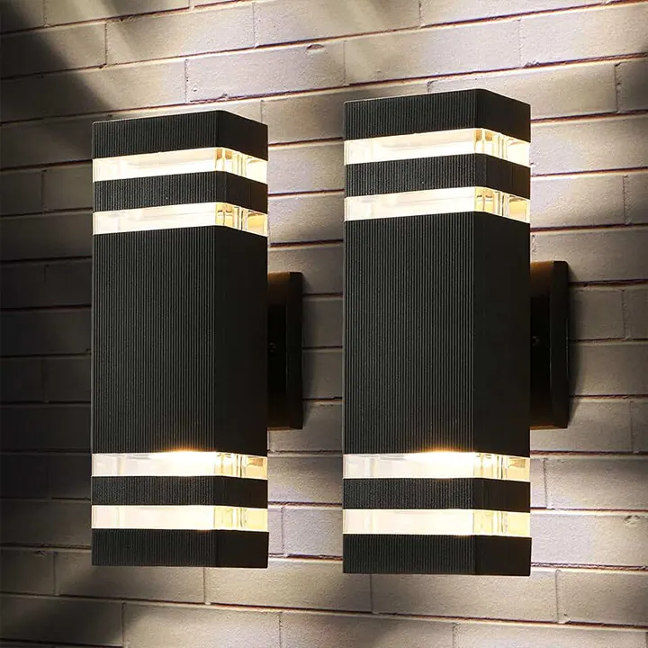 fasadna zidna lampa crna stil 1 sijalice sa grlom e27 za prilagodljivo osvetljenje euroshop