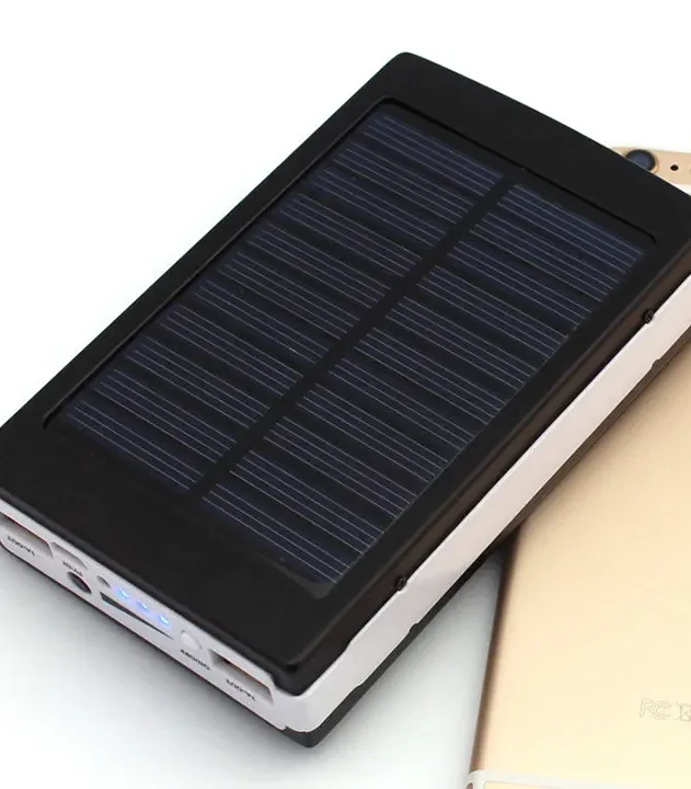 solarni powerbank punjac led svetlo funkcionalni pratilac euroshop