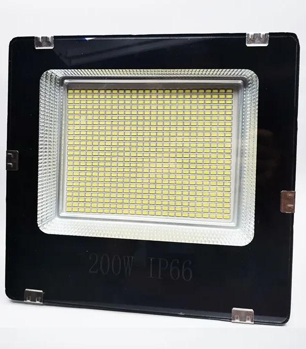 LED reflektor 200W IP66 hladno belo svetlo euroshop