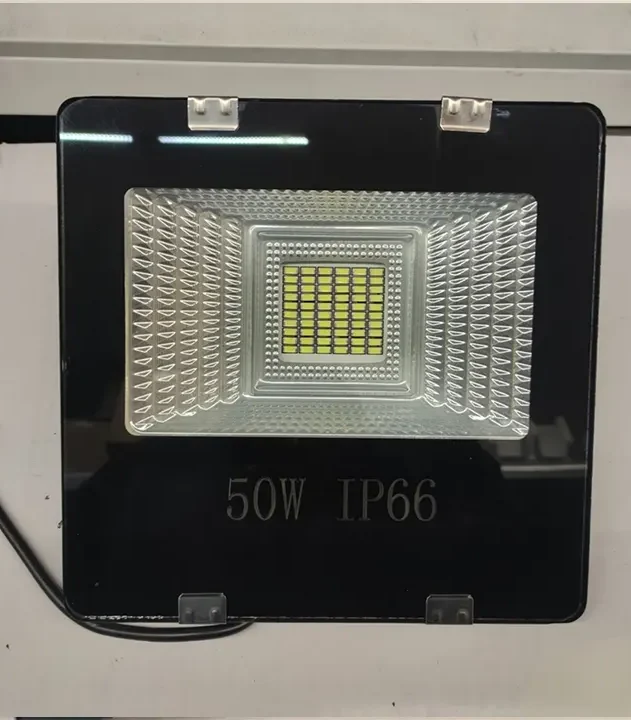 LED reflektor 50W IP66 hladno bela svetlost euroshop