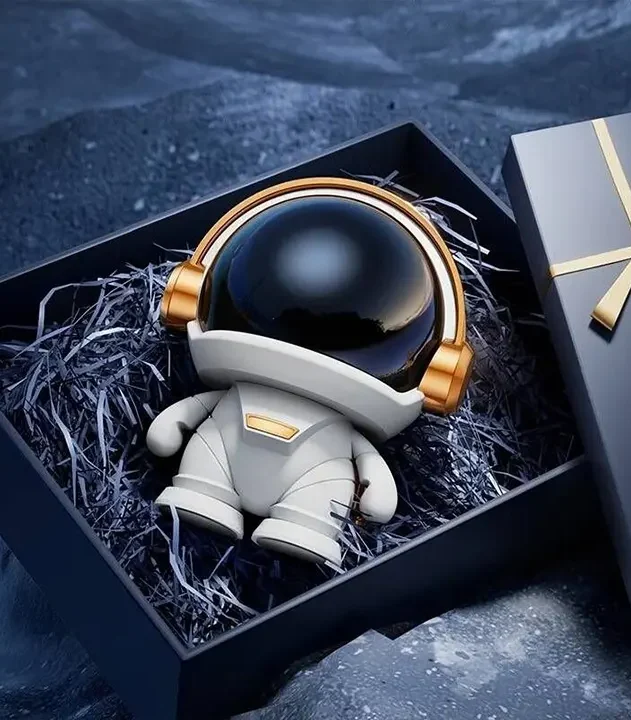 usb punjivi zvucnik u obliku astronauta euroshop