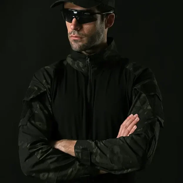 Army duks night camo kombinuje moderan stil i vojni dizajn za urban izgled