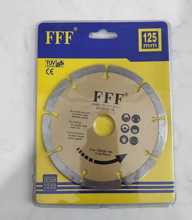Dijamantski disk 125mm pločice drži pravac i smanjuje doradu