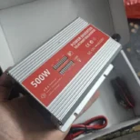 Prenosivi pretvarač za vikendice 500W pruža energiju bez stalnog priključka