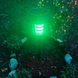 Solarni fenjer lampa sa imitacijom plamena i belim LED osvetljenjem