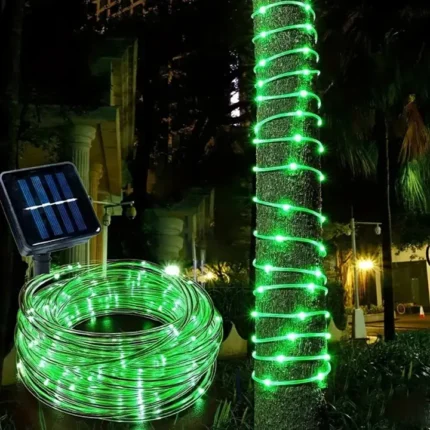 Solarne sijalice u crevu 10m zelena unose prirodan sjaj i osvetljavaju prostor