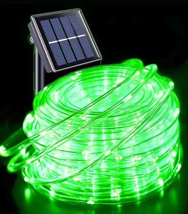 Solarne sijalice u crevu 20m zelena unose svežinu i prirodan sjaj u vaš prostor