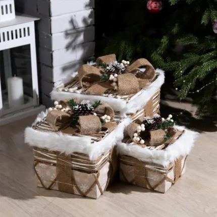 Novogodišnje kutije sa belom imelom unose praznični mir i eleganciju u dom