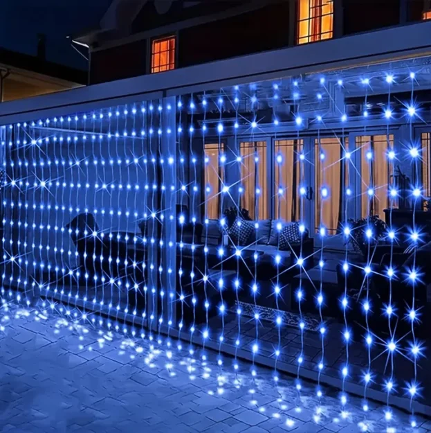 Solarne LED plave zavese 3x3m idealne su za svečane i romantične dekoracije