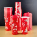 Praznična termos šolja za kafu i čaj sa poklopcem unosi duh Božića u svaki gutljaj