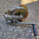 Ručno vitlo sa sajlom čekrk 2500lb 1130kg za ekstremne terete