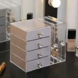 Organizator nakita